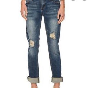 NWT! Catherine Boyfriend